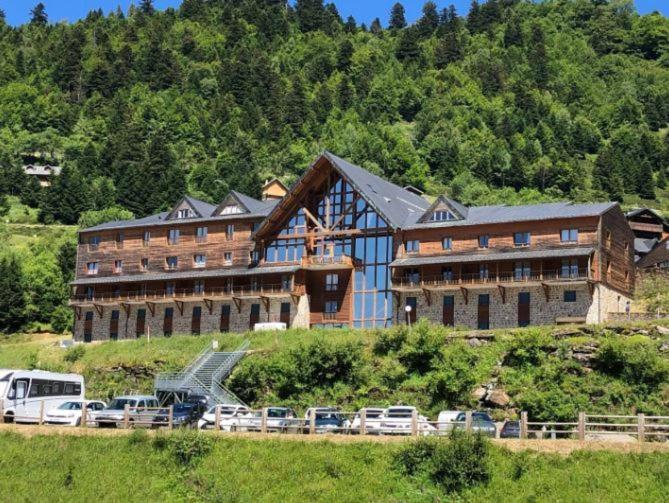Апартаменти Guzet-Pyrenees-Pied Des Pistes Ustou Екстер'єр фото